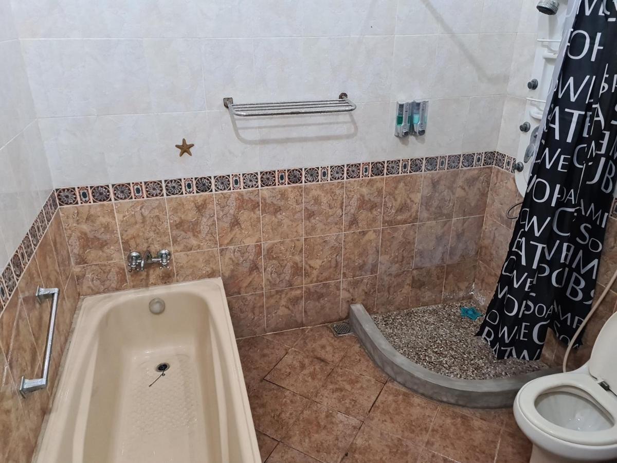 Traveller Home Tangerang Kültér fotó