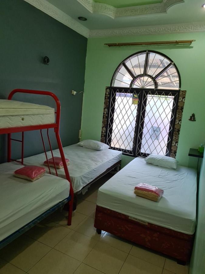 Traveller Home Tangerang Kültér fotó