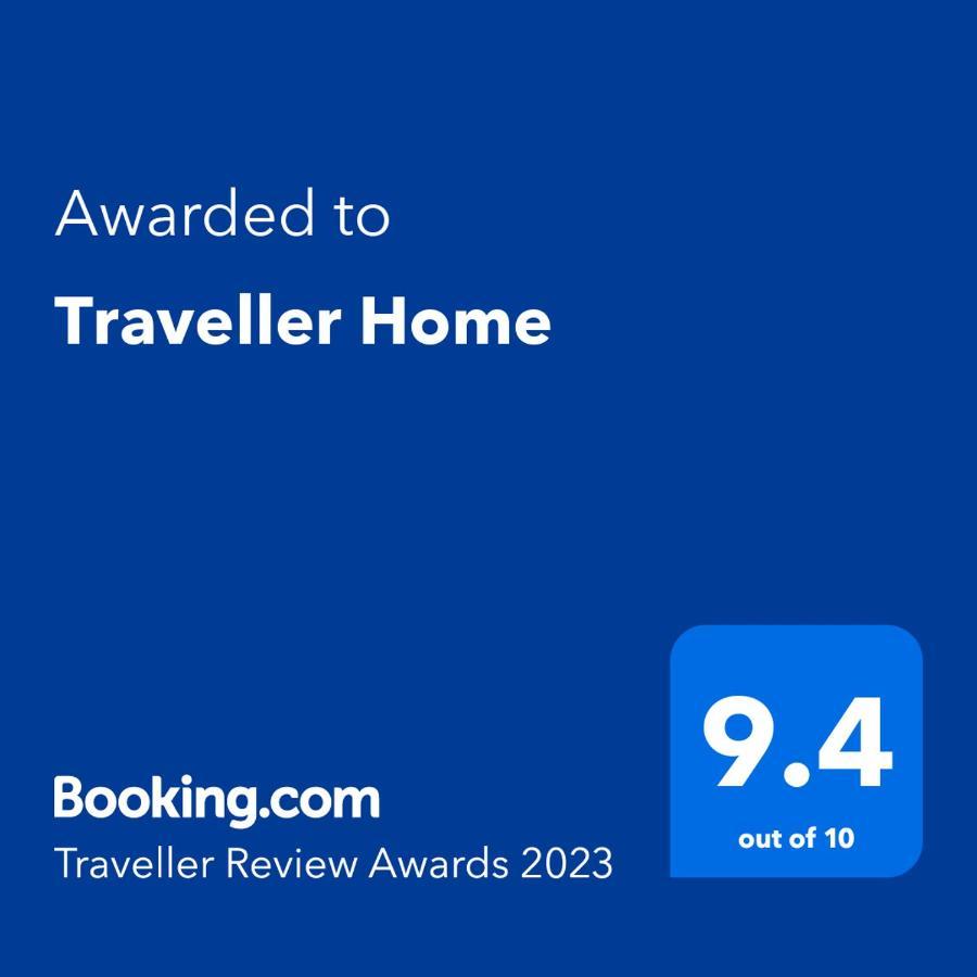 Traveller Home Tangerang Kültér fotó