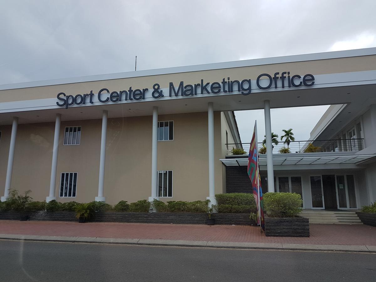 Traveller Home Tangerang Kültér fotó