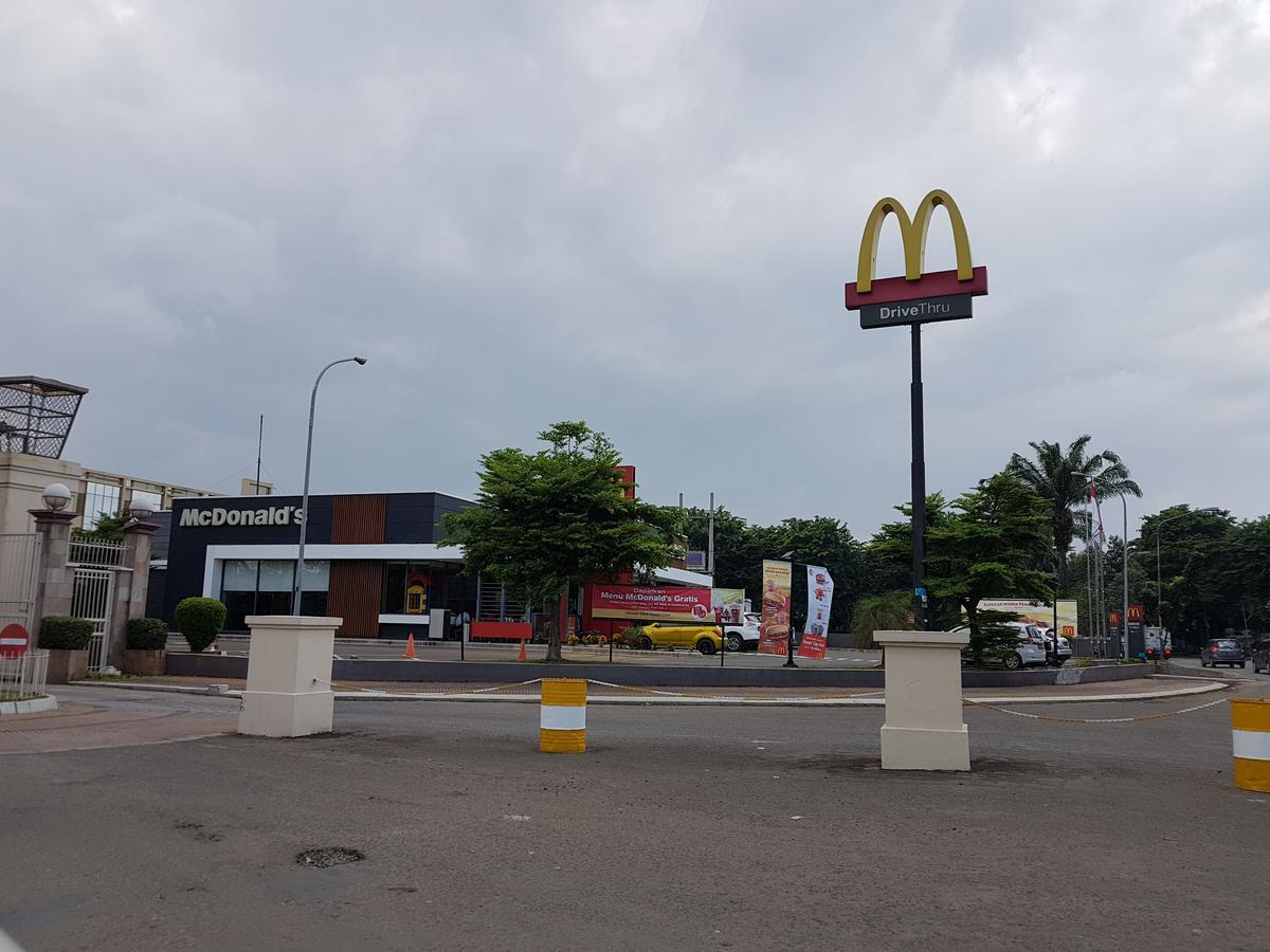 Traveller Home Tangerang Kültér fotó